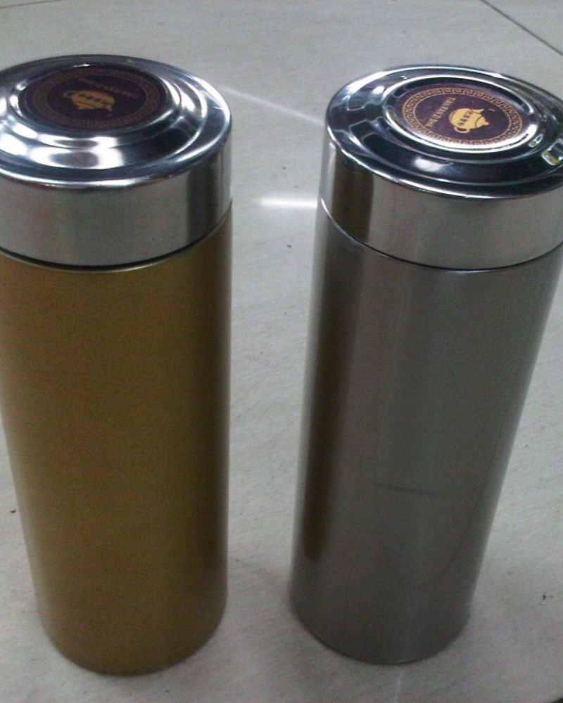 Thermos Gold And Silver
